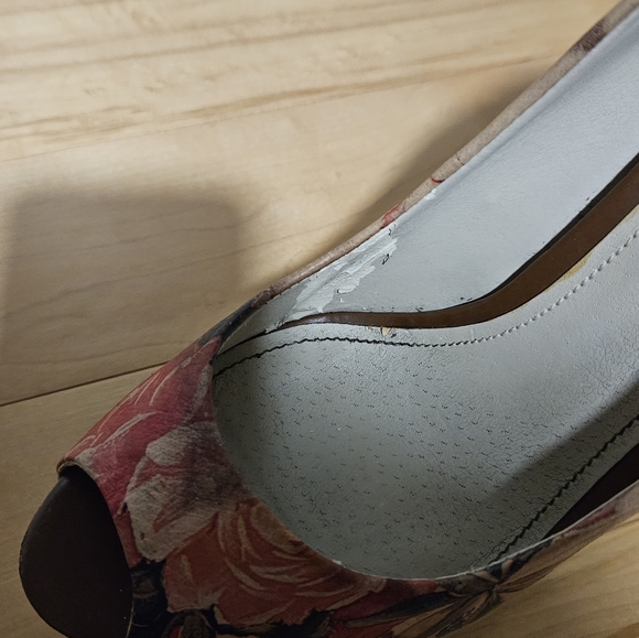Floral Leather stillettos, size 7.5 Aldo - Picture 6 of 8